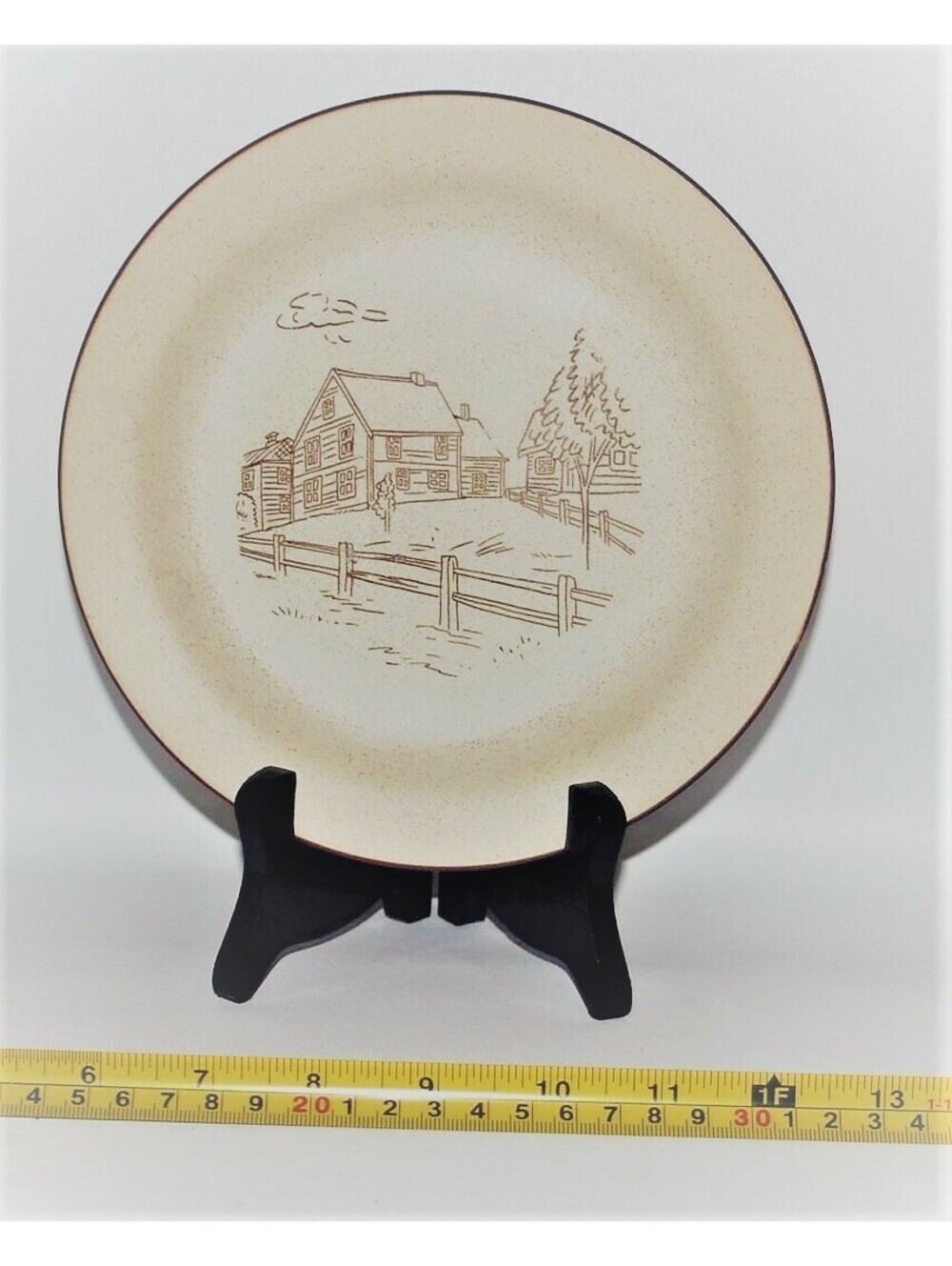 COLLECTION MANOIR Farm House Scene Stoneware 7.5" Salad Plate*VTG Korea*1980s